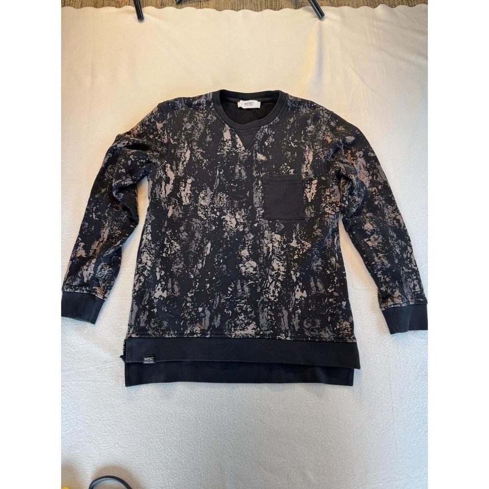 Wesc Branko Sweatshirt in black acid wash  XS - Picture 2 of 8